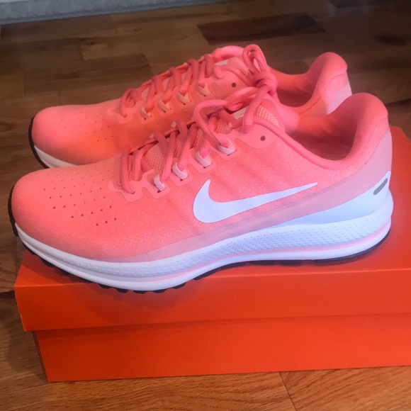nike wmns air zoom vomero 13